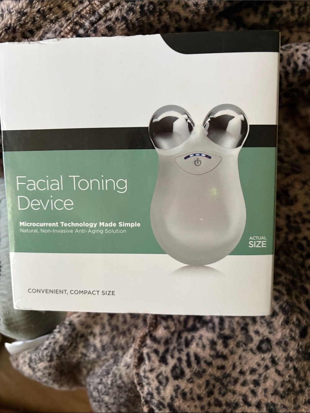 Facial Toning Device - White with Silver Spheres